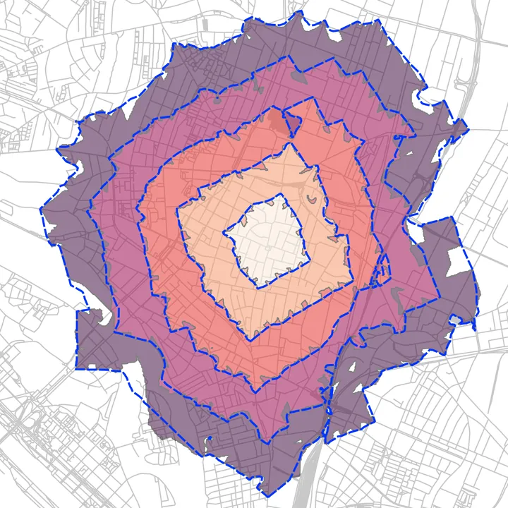 Comparison of isochrone results computed with Euclidean distance interpolation versus TIN interpolation